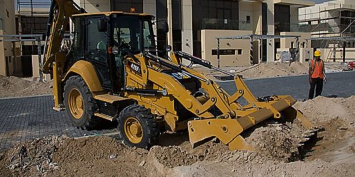 CAT 426F2 backhoe loader